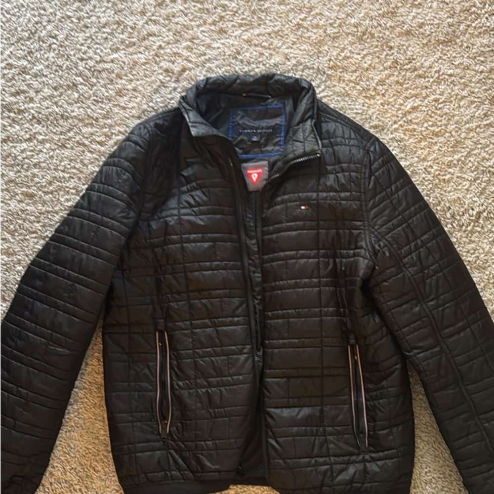 Tommy Hilfiger Women’s Black Puffer Jacket